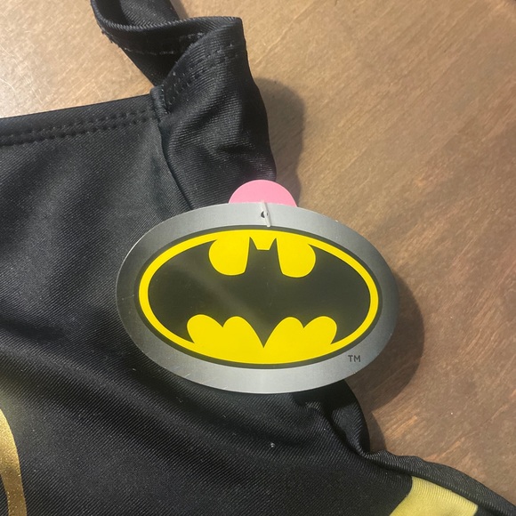 Batman bathing suit size small - Picture 3 of 3